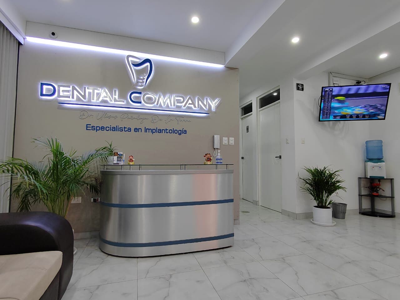 Recepción Dental Company